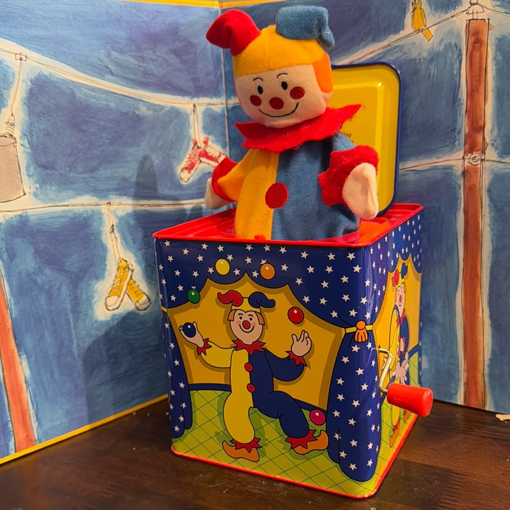 Schylling 1997 Original Jester Clown Jack In The Box Musical Wind Up Toy